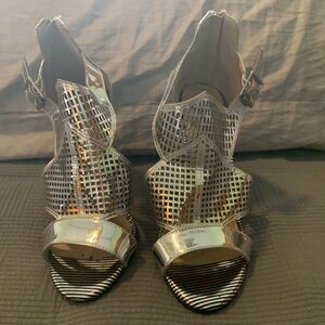 Silver Women's Heels Ashley Stuart sz 8